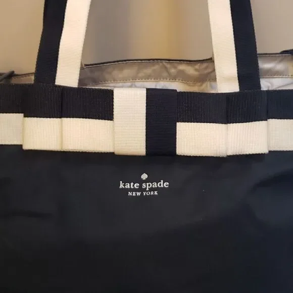 𝅺KATE SPADE BARROW STREET ANABEL BLACK WITH IVORY TRIM DIAPER BAG - Picture 7 of 16